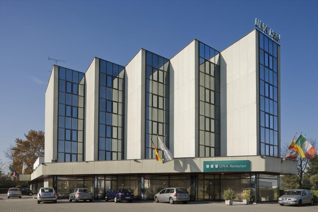 Una Hotel Лоди Экстерьер фото